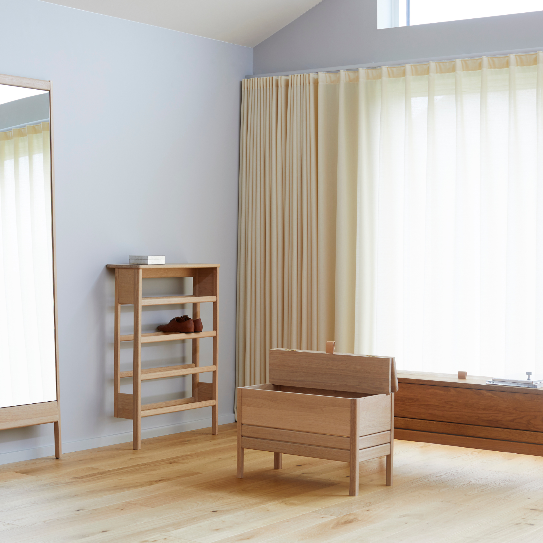 A Line Storage Bench 68